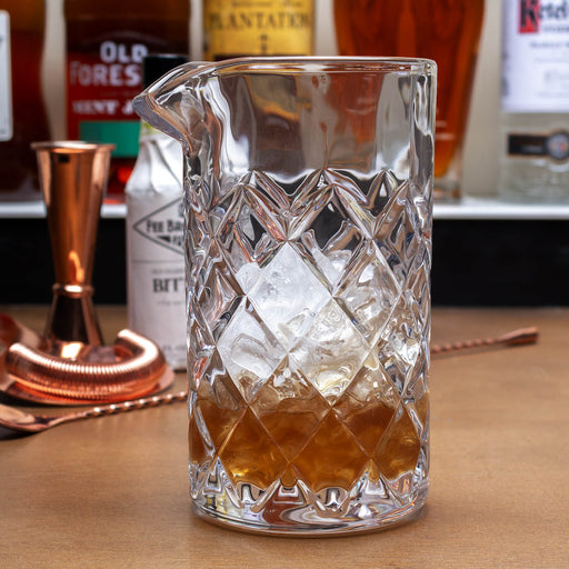BarConic® 651ml (22 oz) Diamond Pattern Mixing Glass