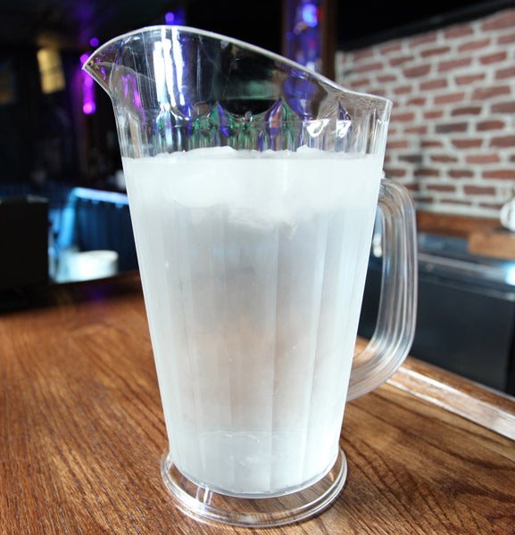 https://barproducts.com/cdn/shop/products/clear-plastic-beer-water-pitcher-1_577x600.jpg?v=1575556326