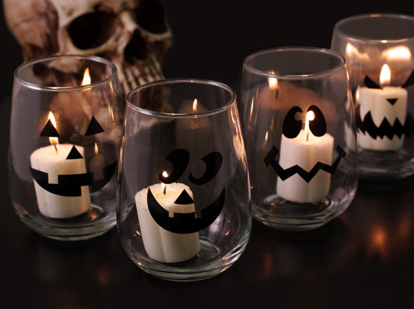 https://barproducts.com/cdn/shop/products/halloween-pumpkin-party-wine-glasses-with-candles_600x449.jpg?v=1580232986