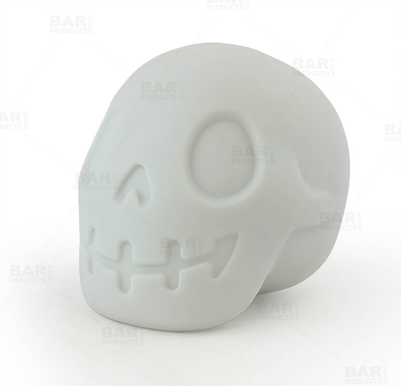 This 3D Skull Ice Cube Tray Is Ideal For Halloween-Themed Drinks